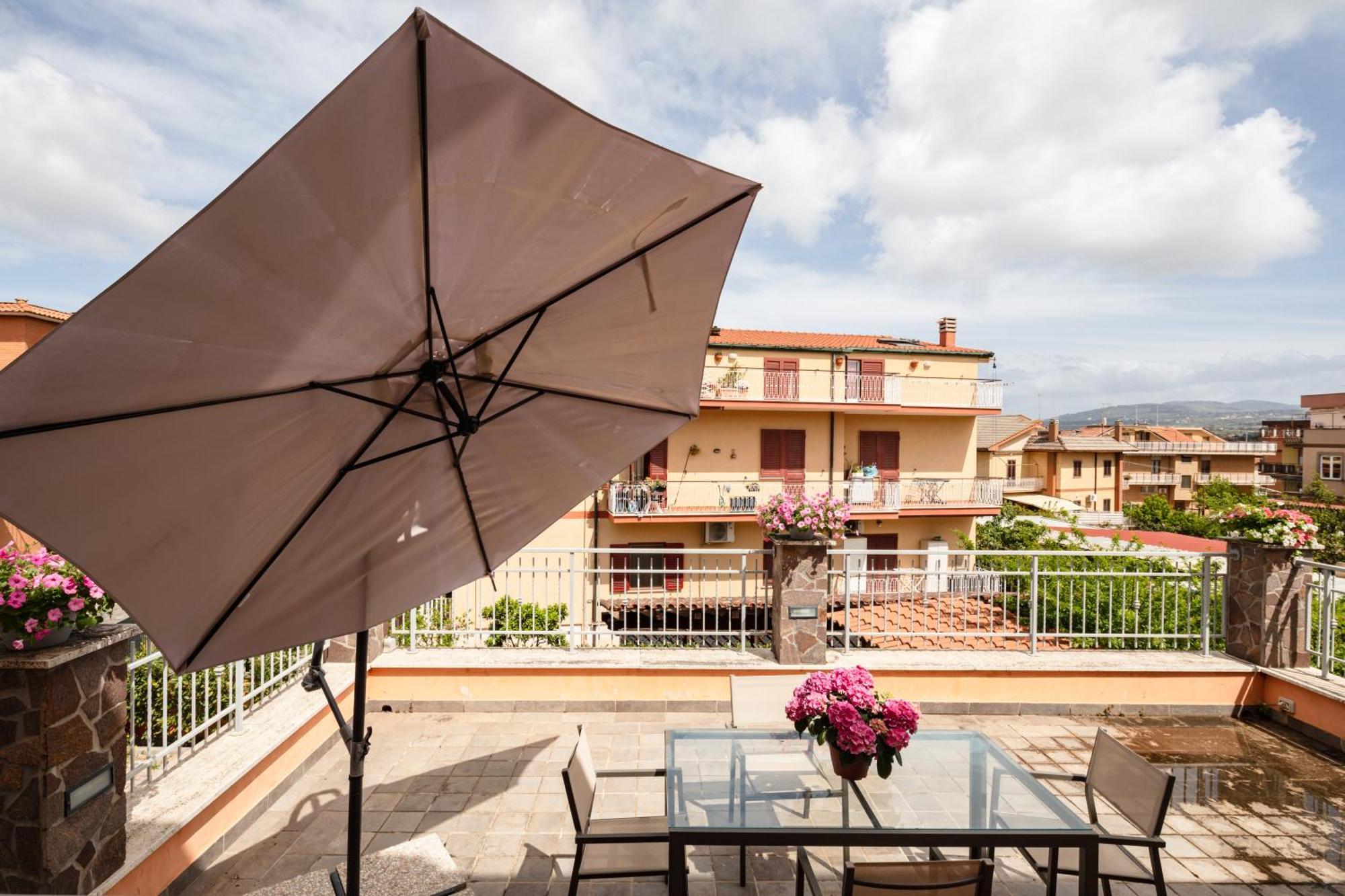 Casa Brando Apartment Santa Maria delle Mole Bagian luar foto